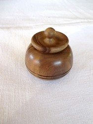 La petite boite en bois de Noyer