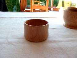 Récipient en bois de hêtre